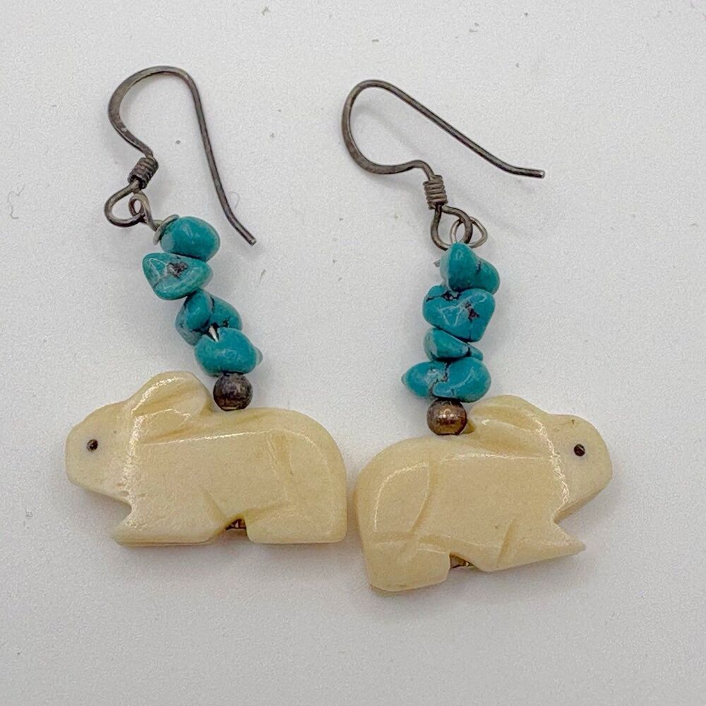Zuni Indian Hand Carved Rabbit Bunny Fetish Turquoise Dangle Earrings